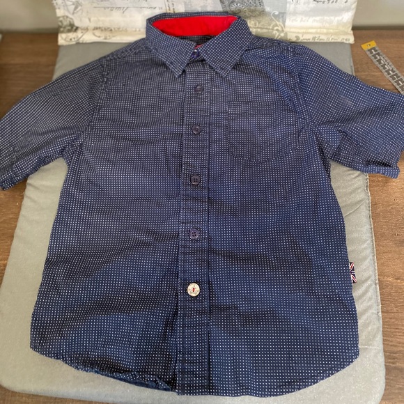 English Laundry Other - ENGLISH LAUNDRY TSHIRT